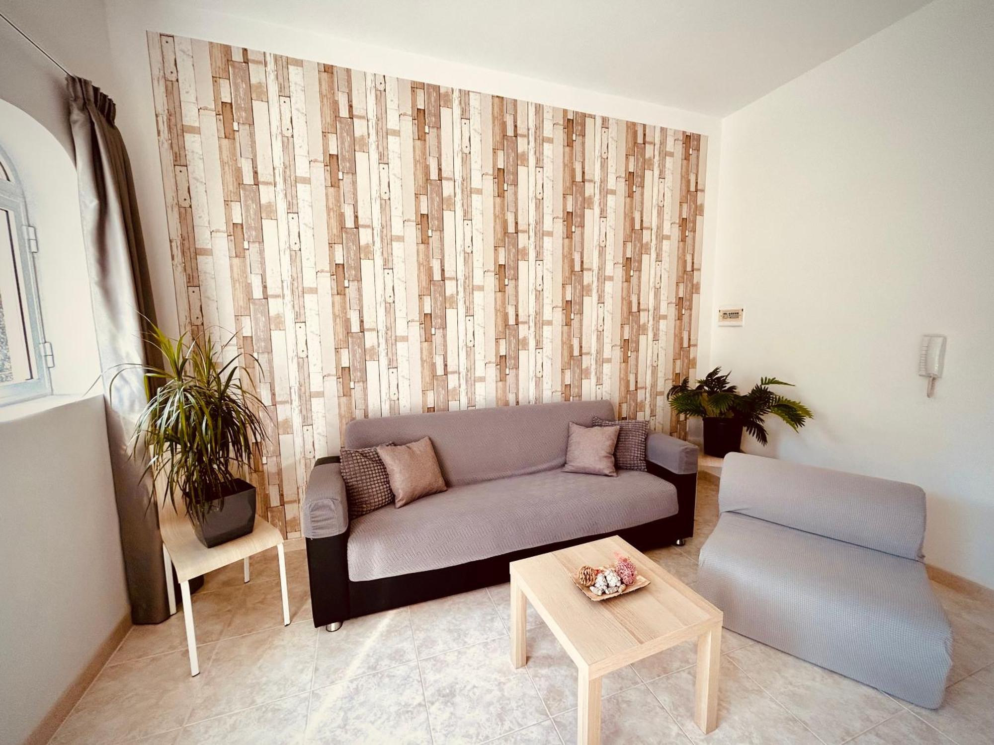 Arzella Apartments Xlendi Stylish Stay Near Beach Local Eats Extérieur photo