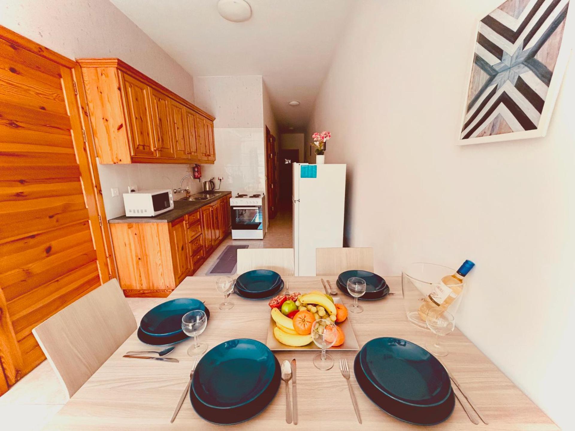 Arzella Apartments Xlendi Stylish Stay Near Beach Local Eats Extérieur photo
