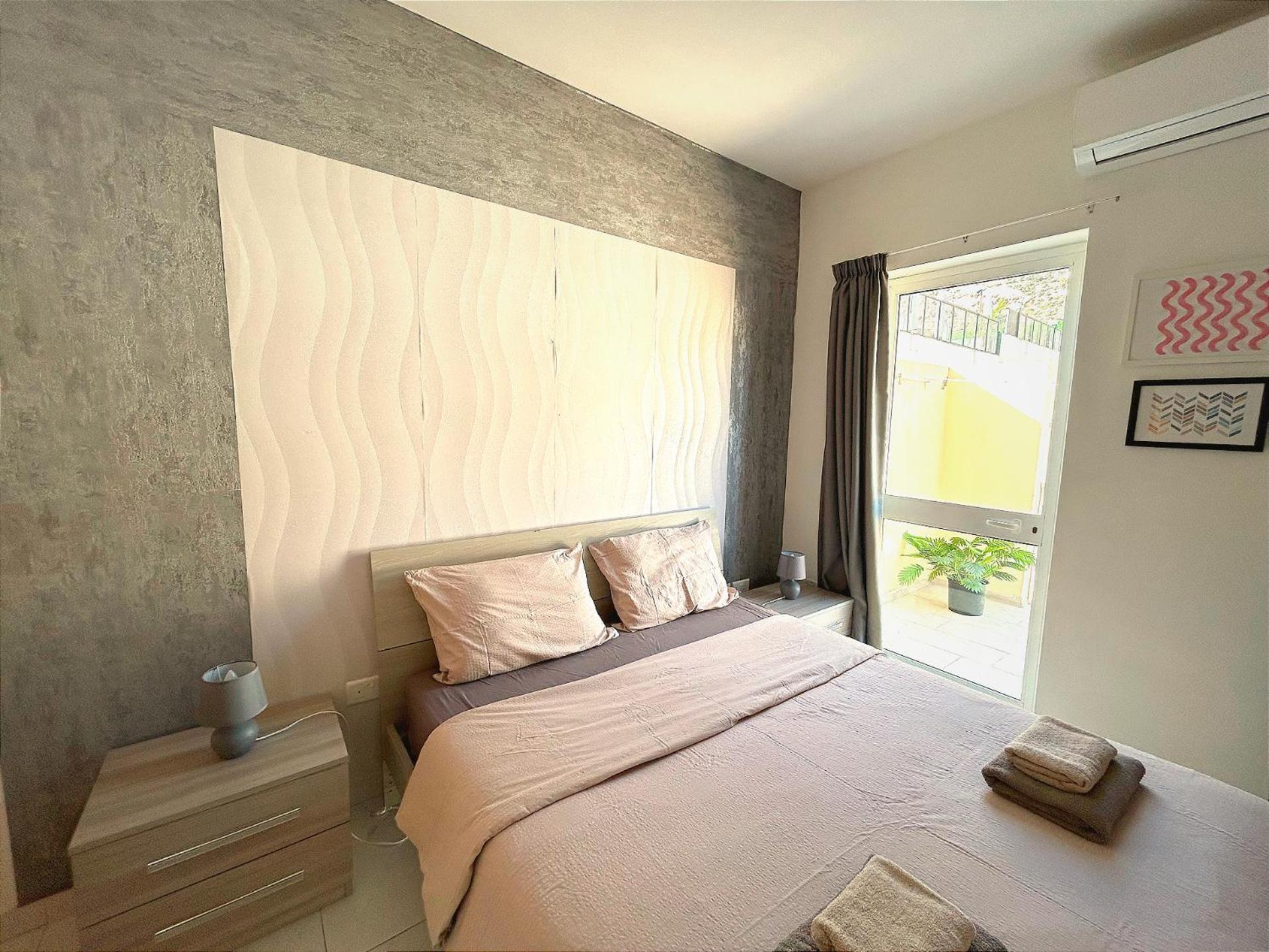 Arzella Apartments Xlendi Stylish Stay Near Beach Local Eats Extérieur photo